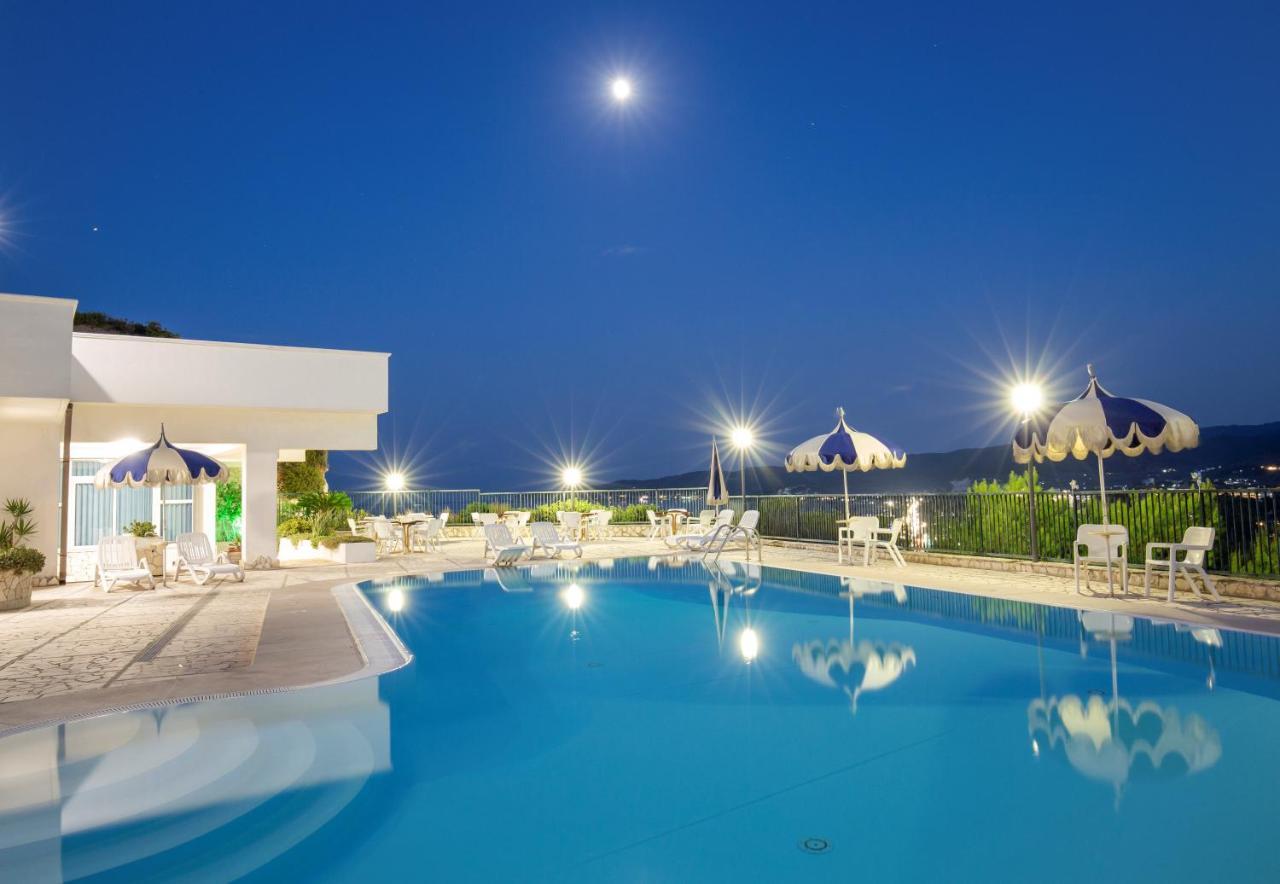 الشقق الفندقية فيستَفي  Svevo Sea House المظهر الخارجي الصورة