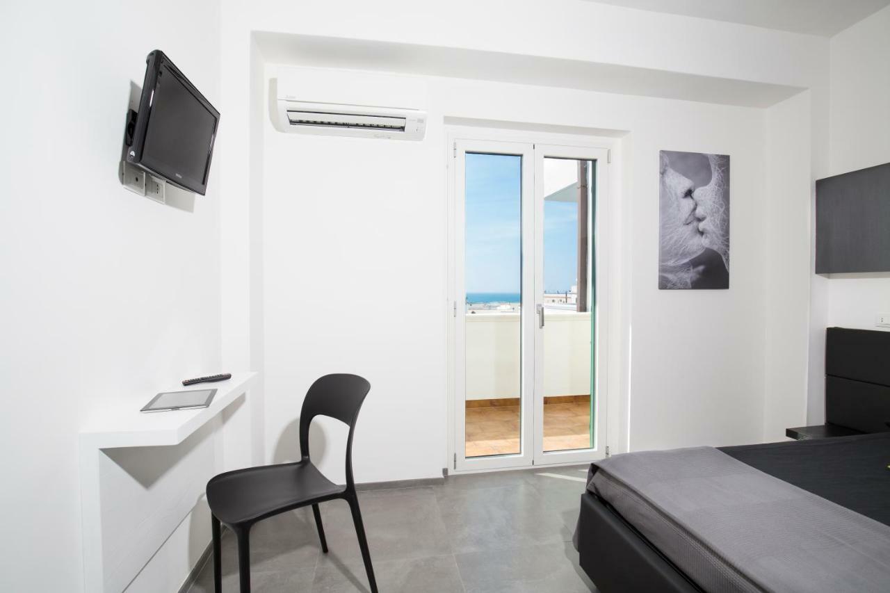 الشقق الفندقية فيستَفي  Svevo Sea House المظهر الخارجي الصورة