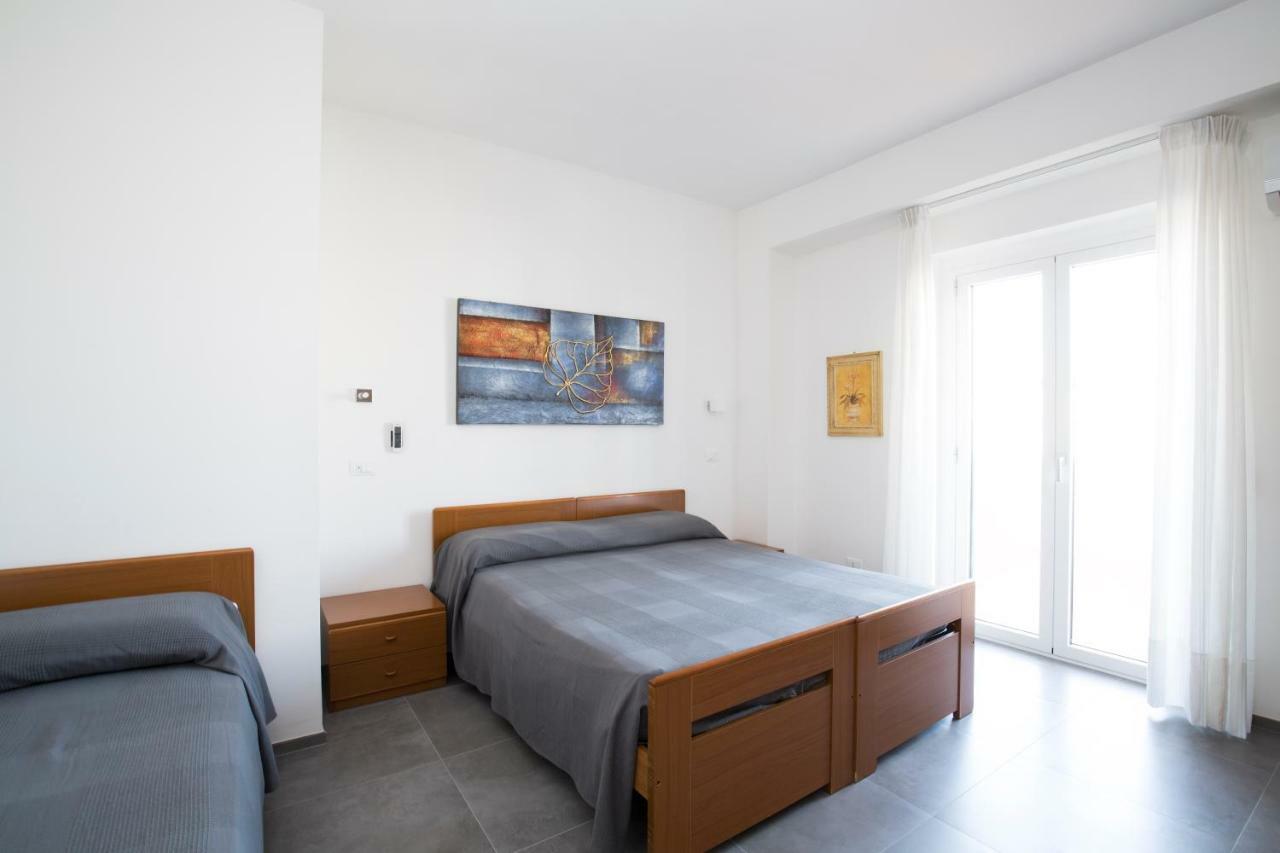 الشقق الفندقية فيستَفي  Svevo Sea House المظهر الخارجي الصورة